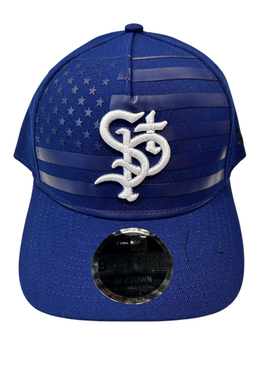 Saints New Era 9FORTY Monocromatic Flag Trucker Cap